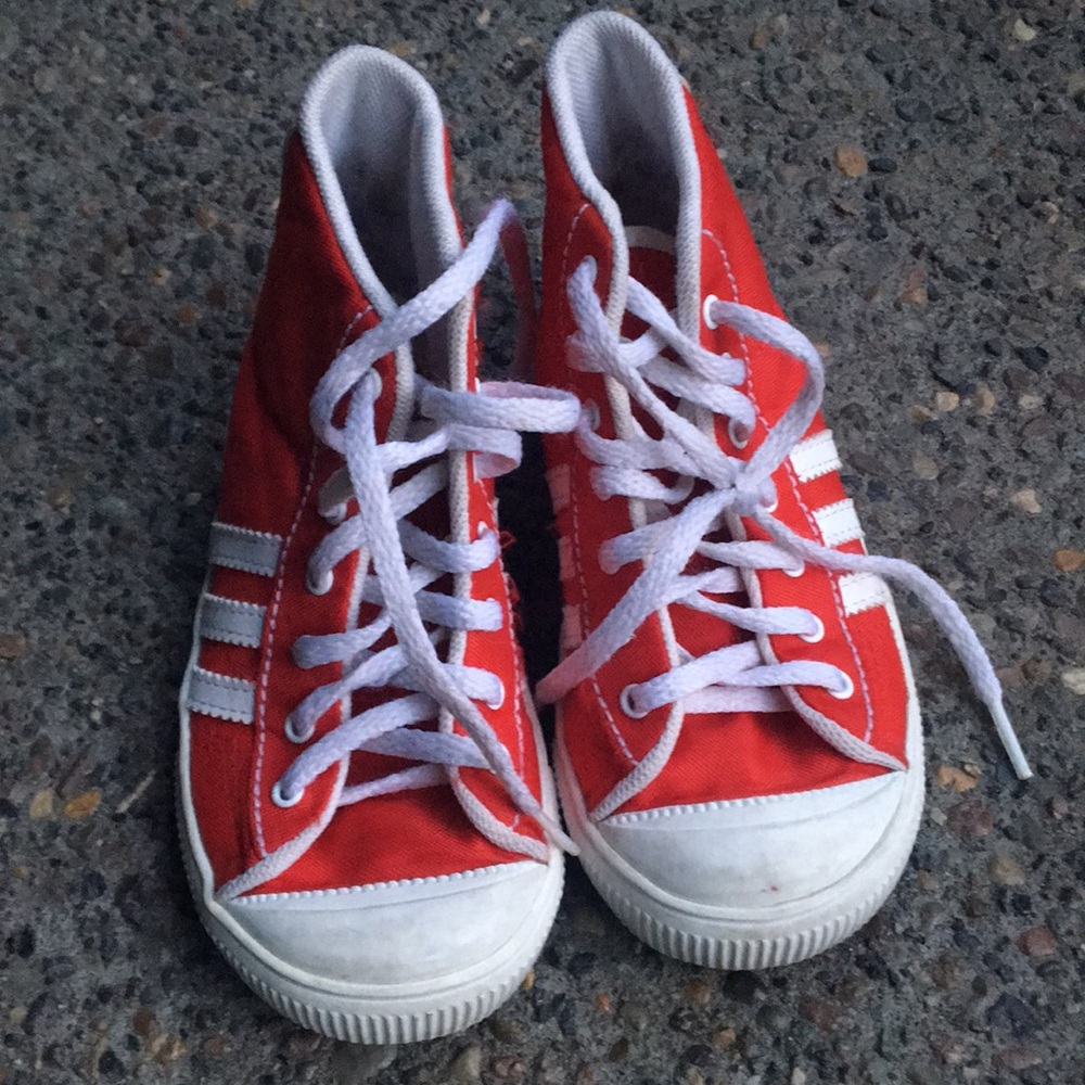 Adidas High top sneaker